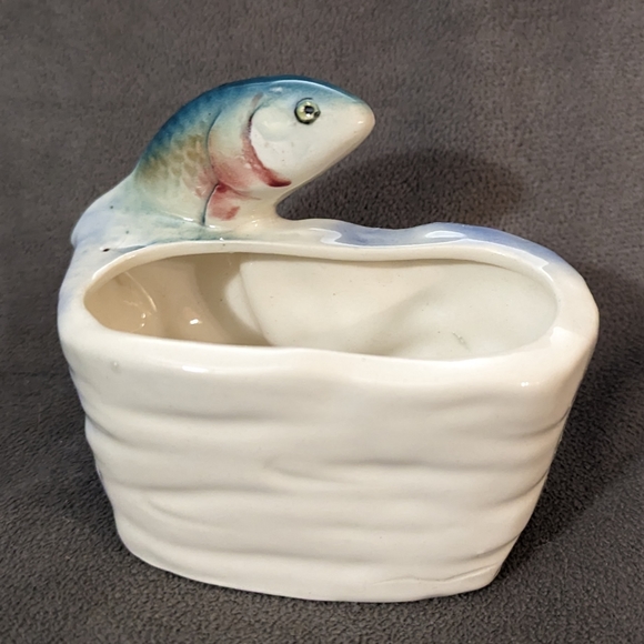 Vintage Hand Decorated Shafford Fish Figurine Planter made in Japan - Picture 4 of 8